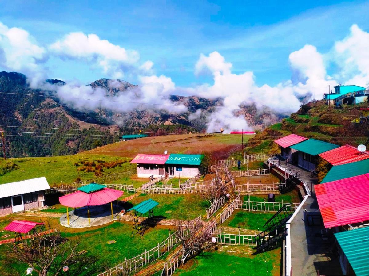 דאנאולטי Bamboo Junction Resort - Kanatal, Valley & Mountain View מראה חיצוני תמונה